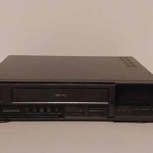 Vintage Magnavox 4 Head VCR Player VR9850AT01 (Tested)